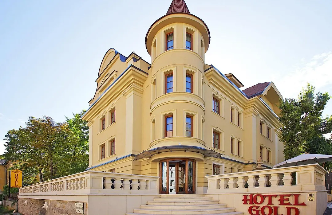 Gold Hotel Budapest-1