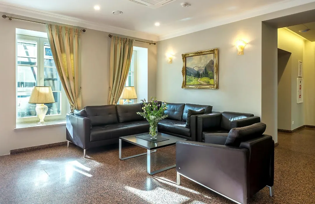 Ratonda Centrum Hotels-1