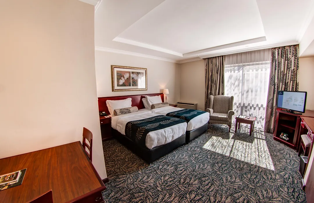 Courtyard Hotel Sandton-1