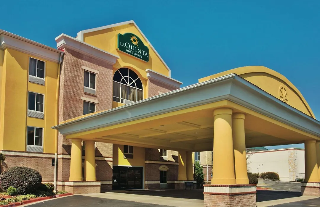 La Quinta By Wyndham Hot Springs-1