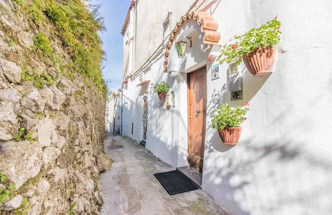 Via Col Vento-1