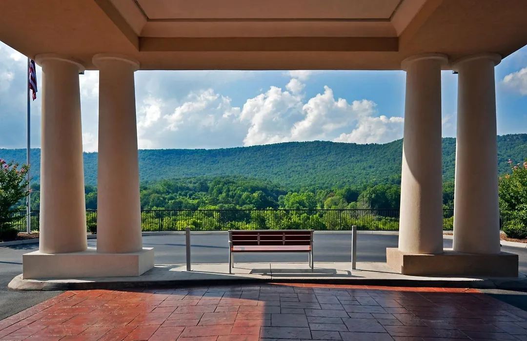 Holiday Inn Express Hotel & Suites Harriman By Ihg-1