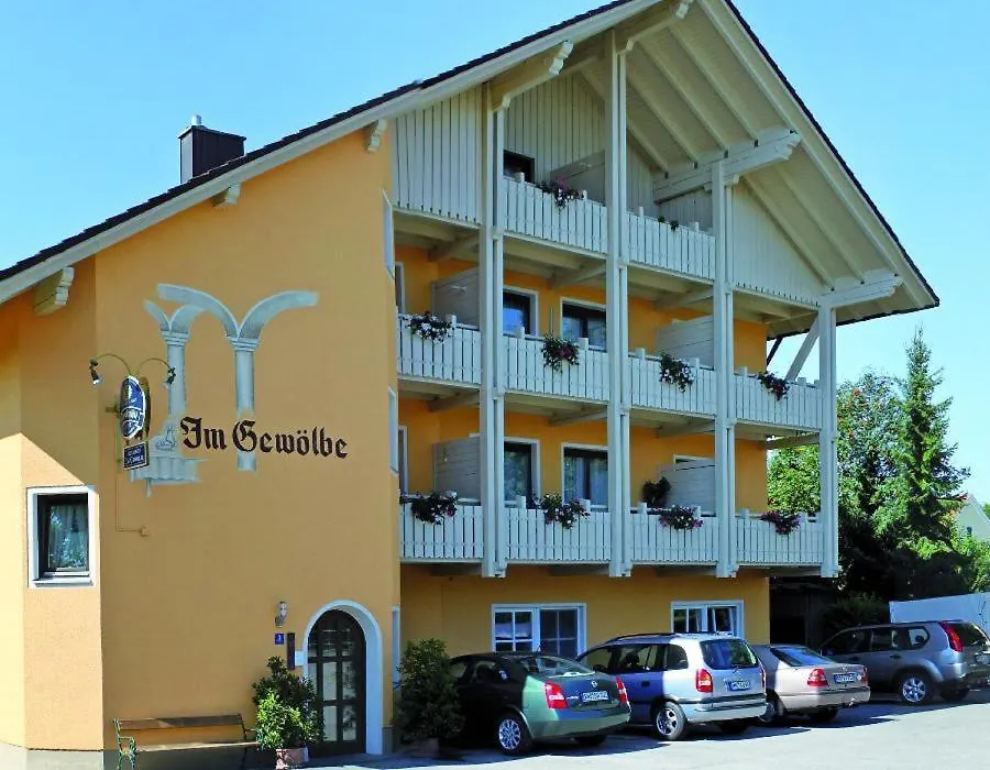 Im Gewölbe-1