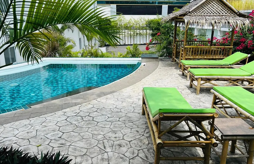 Crystal Bay Tropical Residence-1