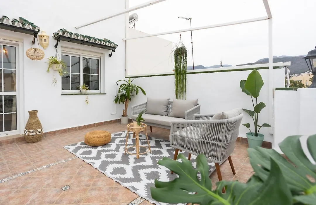 Naim Guest House Nerja-1