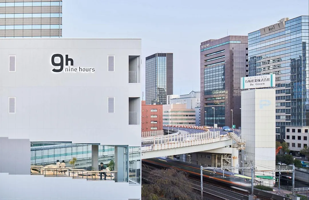 9H Nine Hours Suidobashi-1