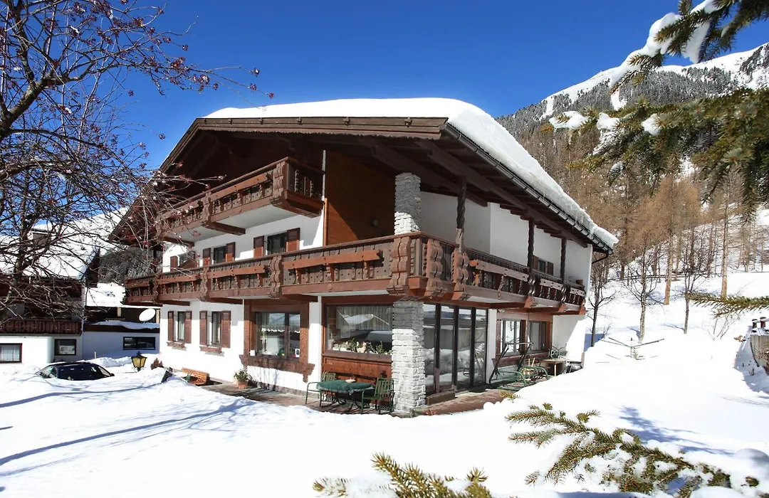 Haus Bergkristall-1