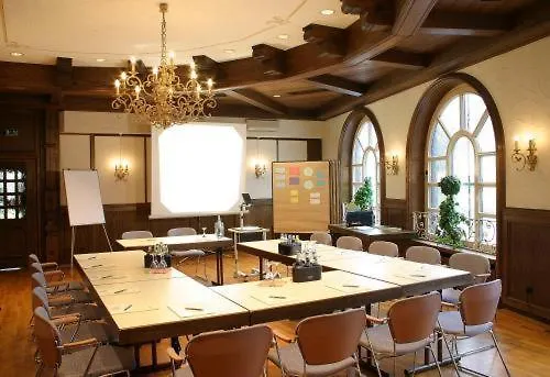 Landhotel Lippischer Hof-1