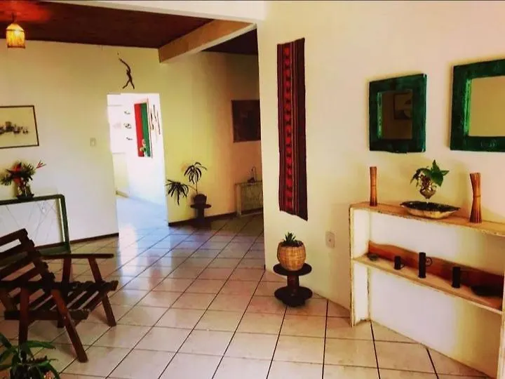 Casa de Hospedagem Praia e Coqueiros-1