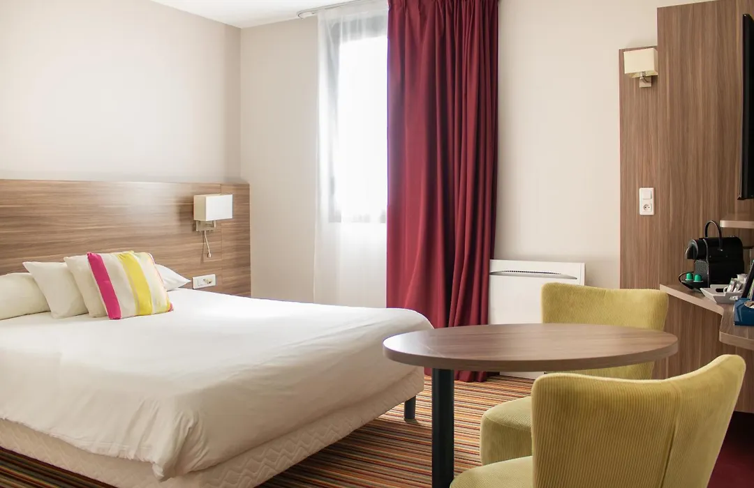 Brit Hotel Dieppe-1