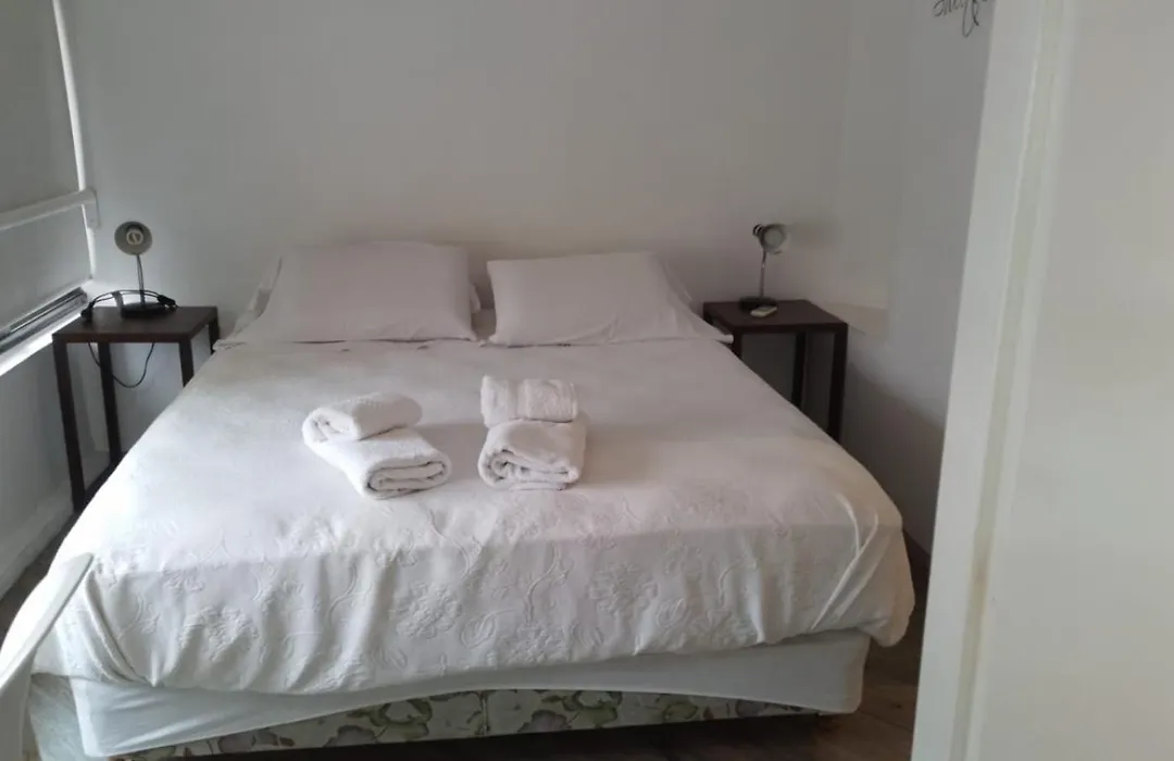 Ba Stop Hotel House-1