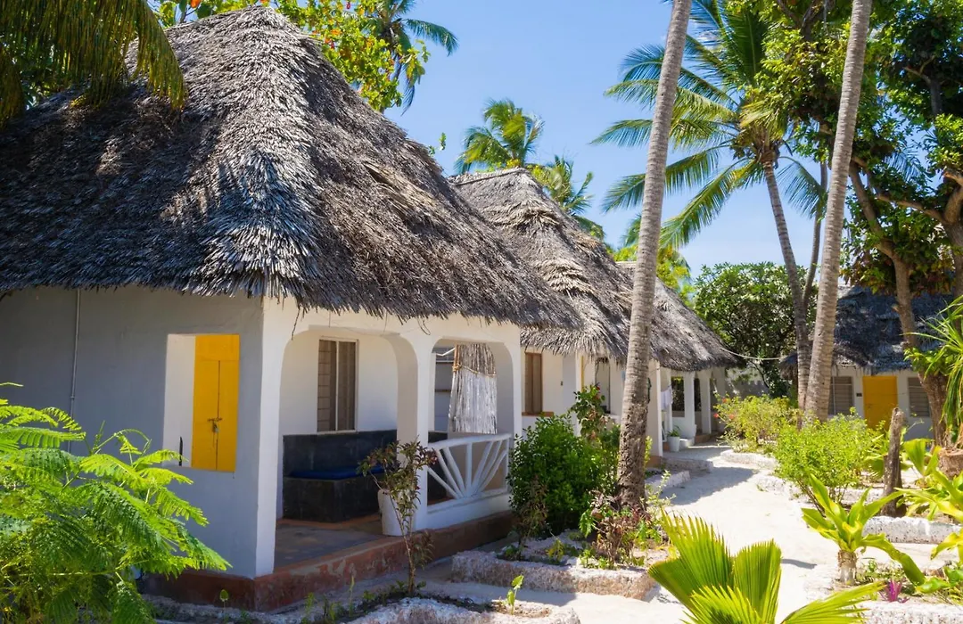 Bungalow Beach-1