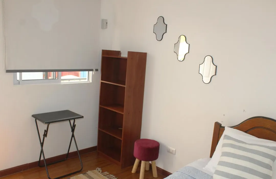 Aero Hostal-1