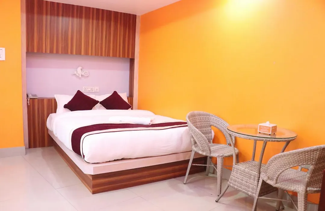 Om Tandoori Hotel-1