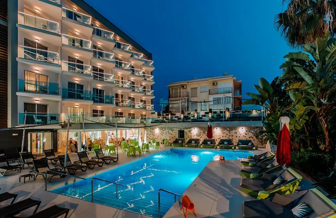 Essence Hotel Boutique-1