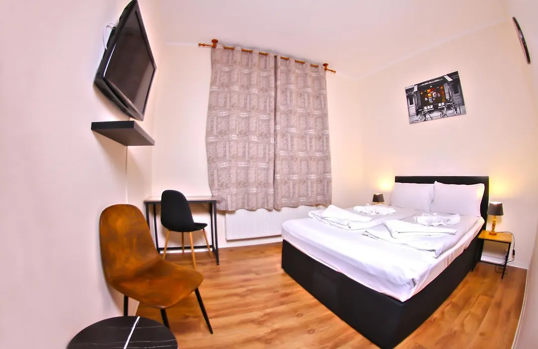 Hotel Karlshorst-1