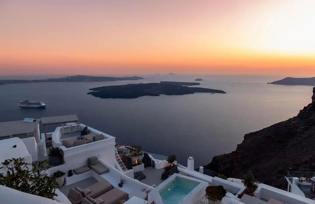 Iconic Santorini, A Boutique Cave Hotel By Sandglass-1