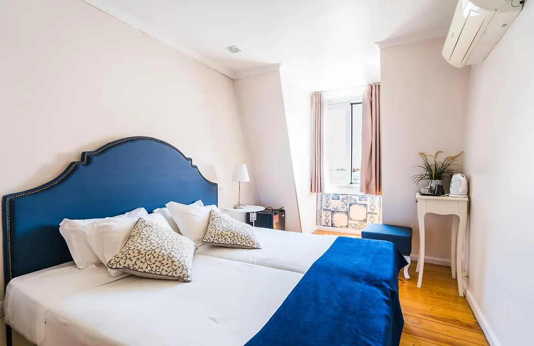 Lisbon Arsenal Suites-1