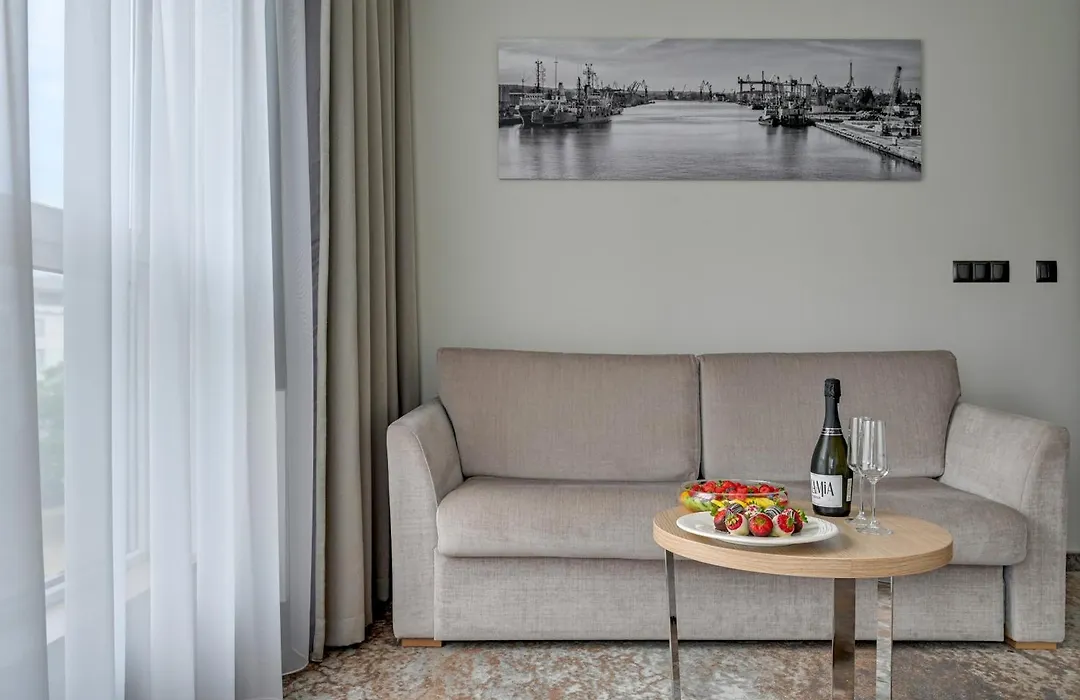 Grano Hotel Gdansk Riverside-1
