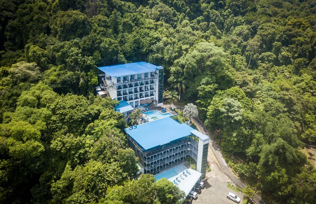 El Faro Containers Beach Hotel-1