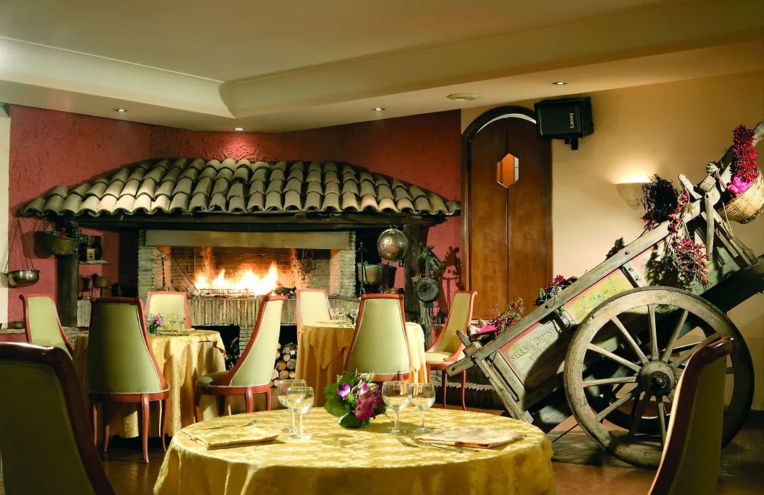 Hotel Romulus-1
