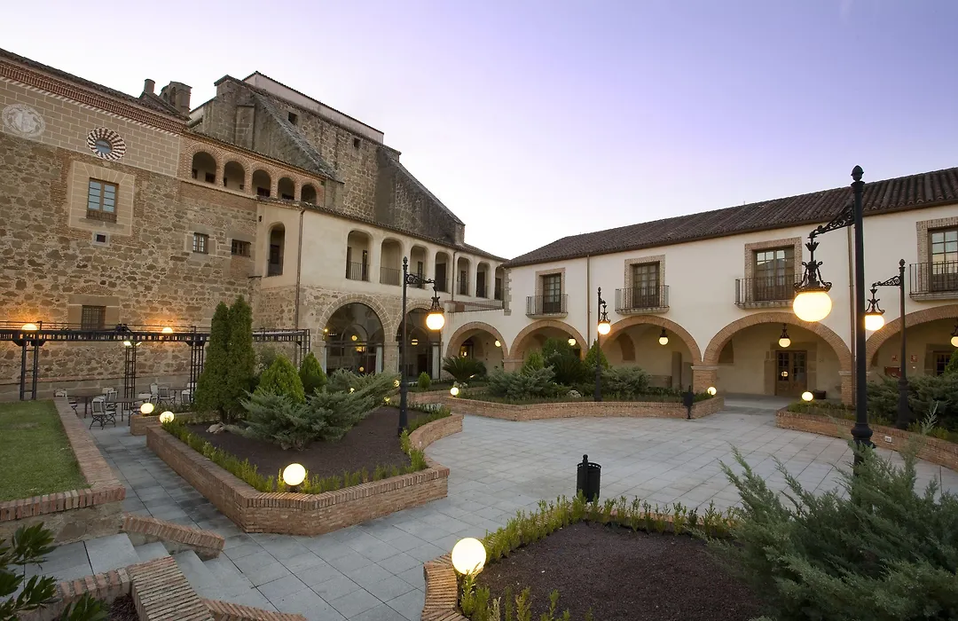 Parador de Plasencia-1