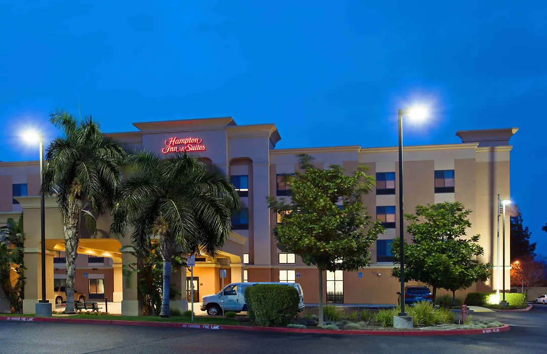 Hampton Inn & Suites Clovis Airport North-1