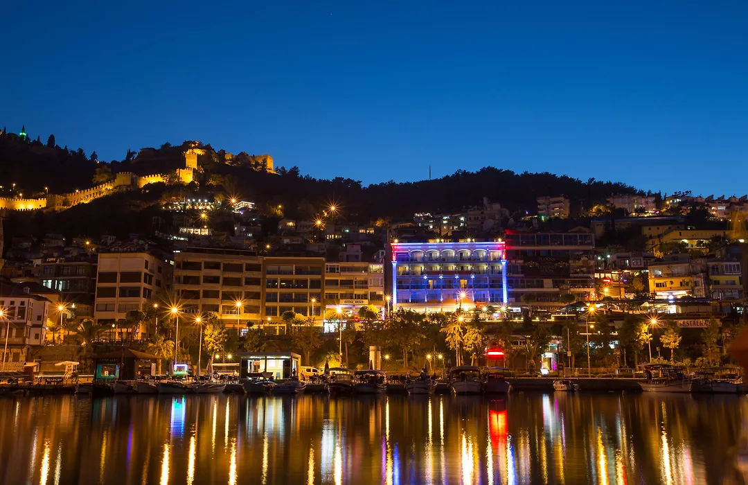Numa Port Hotel-1