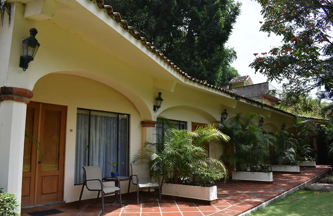 Casa Bugambilia, Un Pequeno Hotel En Tepoztlan-1