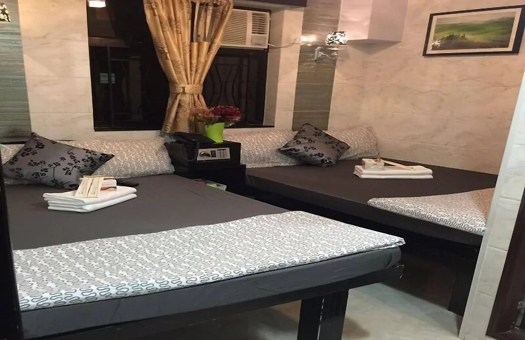 Skylark Hostel-1