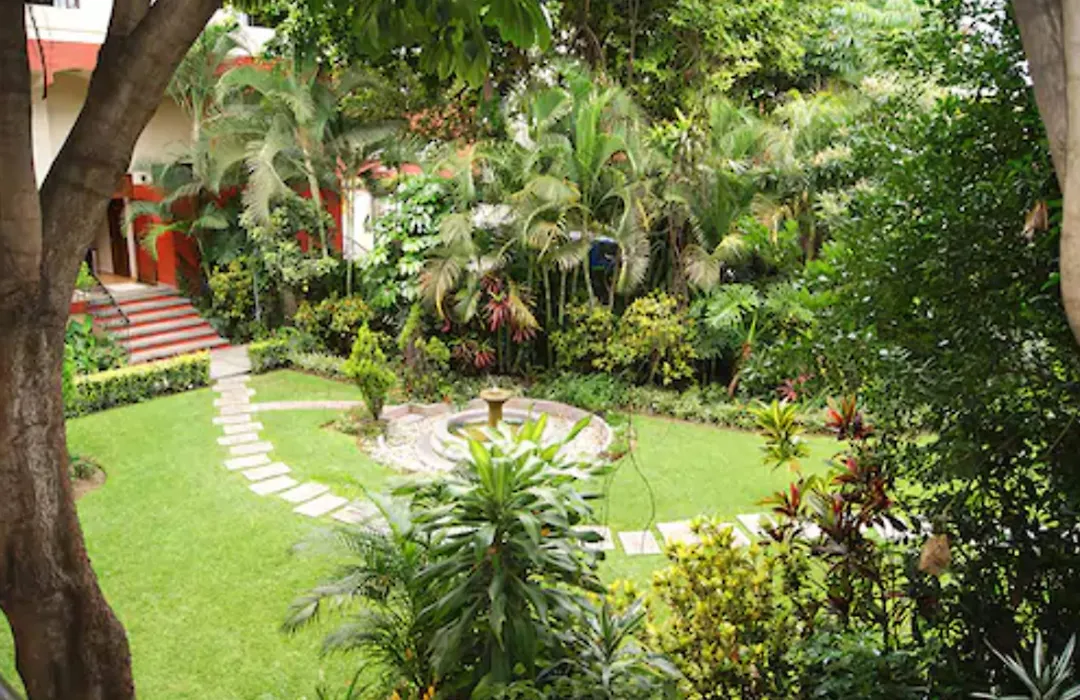 Hotel La Casona Del Llano-1