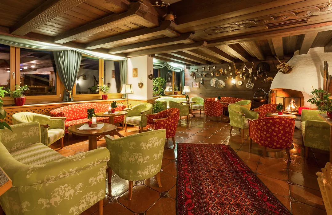 Alpen Wohlfühlhotel Dörflwirt-1