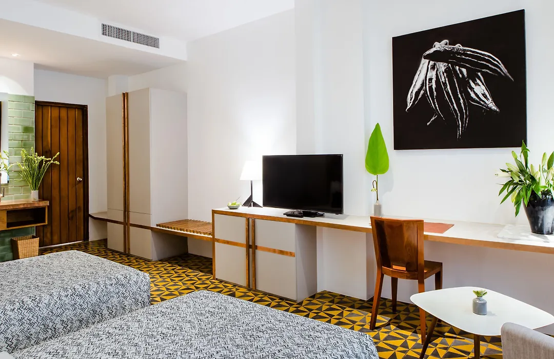 1920 Hotel-1