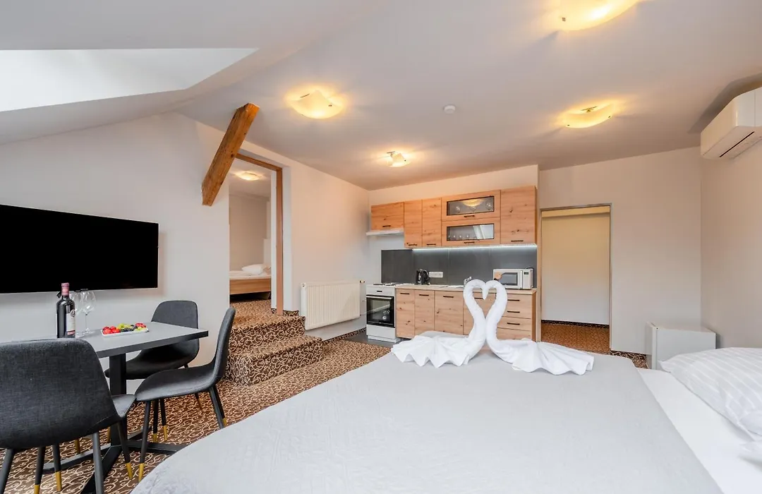 Hotel Brixen-1