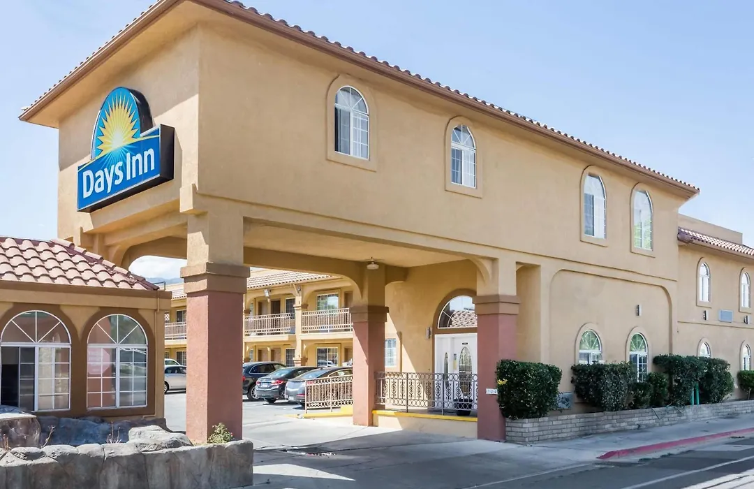 Days Inn By Wyndham Bishop-1