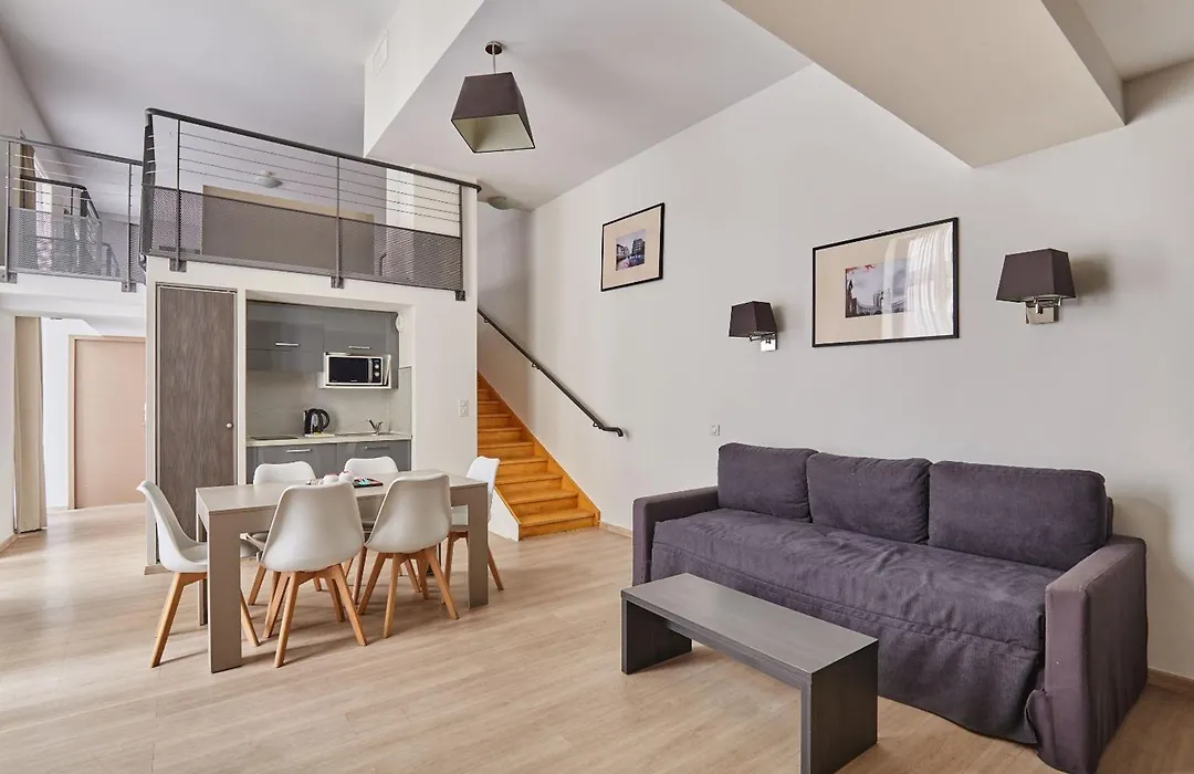 Appart'Hotel Odalys City - Montpellier Centre Gare Saint Roch-1