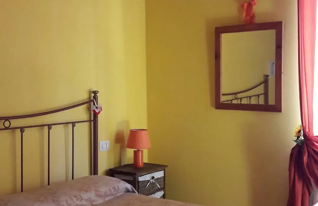 La Coccinella B&B-1