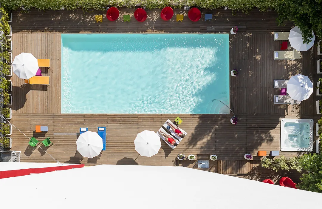 Hotel Rainbow ***S-1