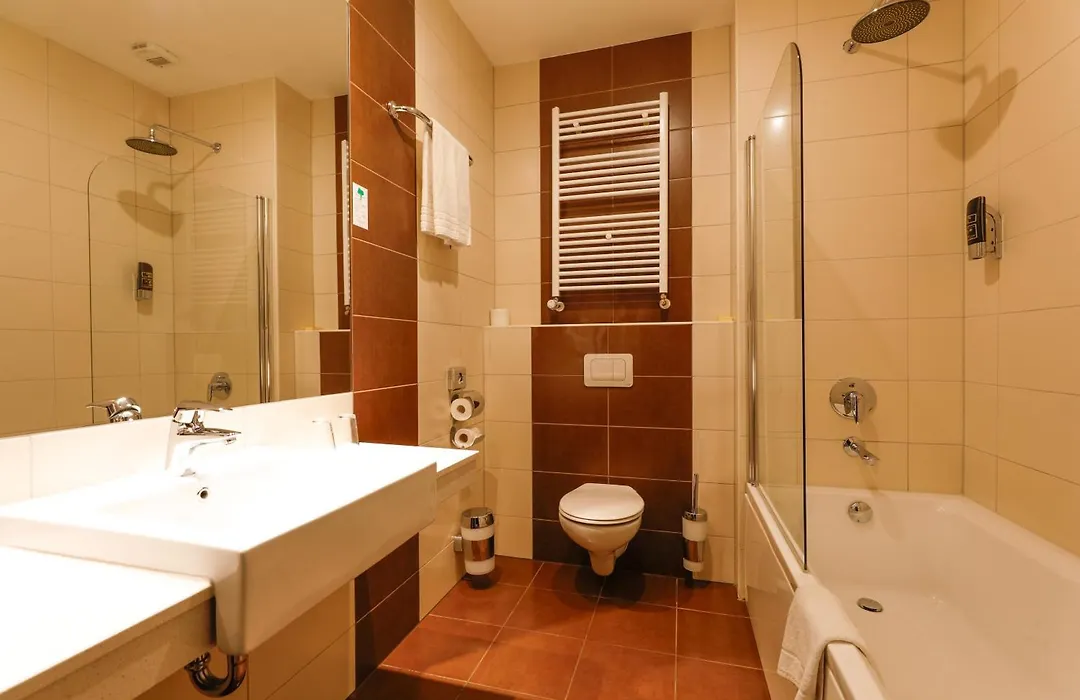 Grand Palace Hotel Hannover-1