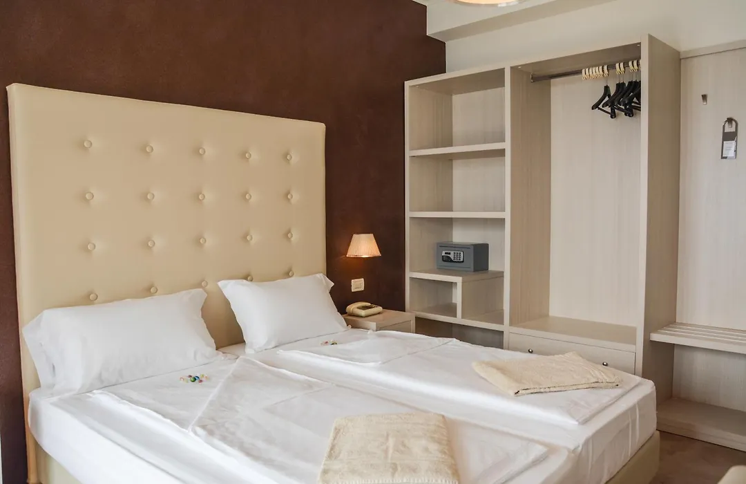 Hotel Astor-1