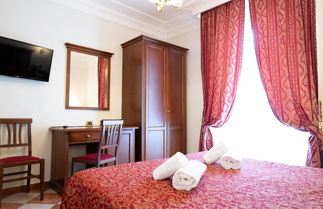 Hotel Romantica-1