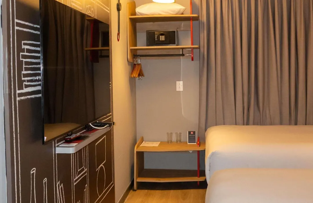 Ibis Cucuta-1