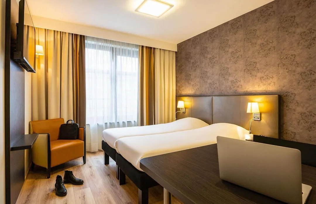 ibis Styles Hotel Brussels Centre Stéphanie-1