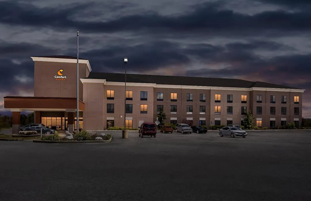 Comfort Suites Edinboro-1