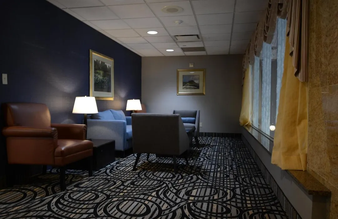 Holiday Inn Hazlet By Ihg-1