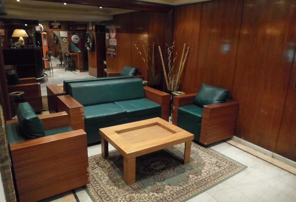 Promenade Hotel-1
