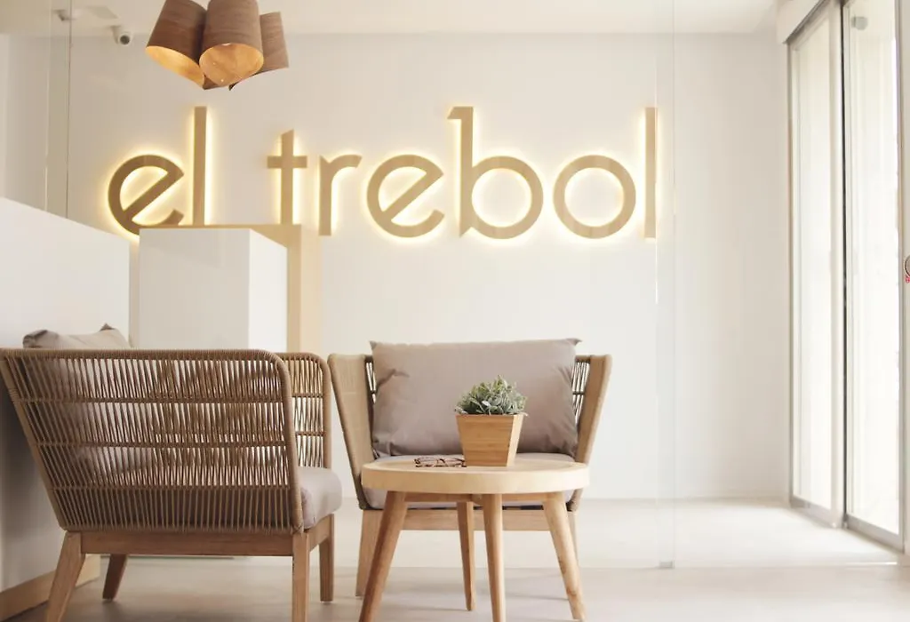 El Trebol Bar & Hotel Only Adults-1