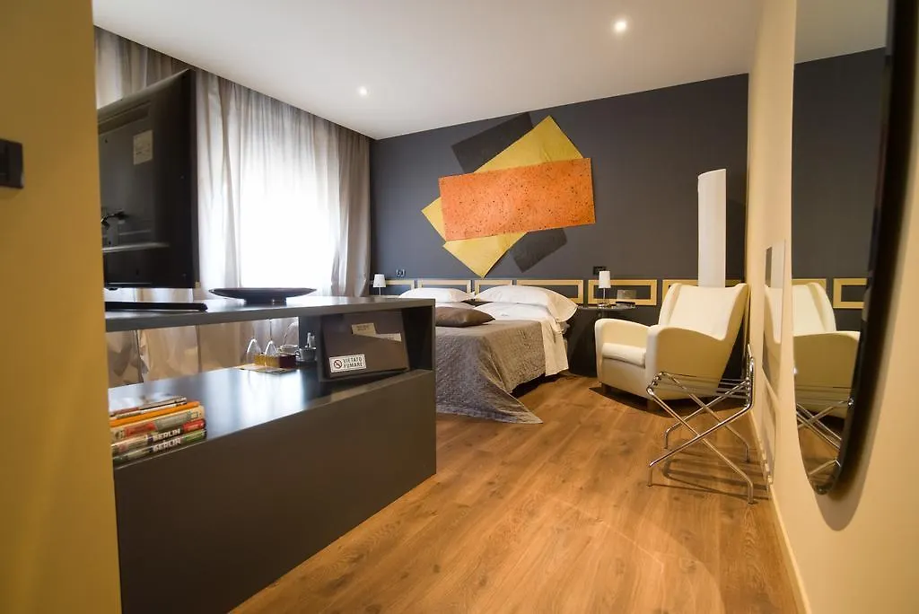 Rechigi Hotel (Adults Only)-1