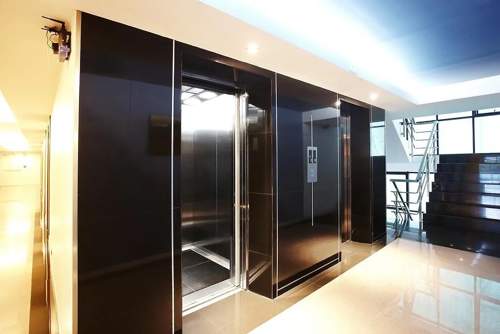 Diamond Residence Ratchada-1