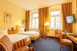 Hotel Kastanienhof-1